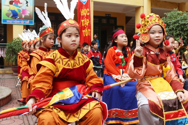 Những gương mặt thí sinh như những người lính chiến chuẩn bị ra trận dẹp giặc.