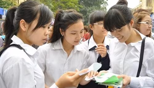 Các em học sinh trong kỳ thi tốt nghiệp THPT năm 2014. Ảnh GDVN