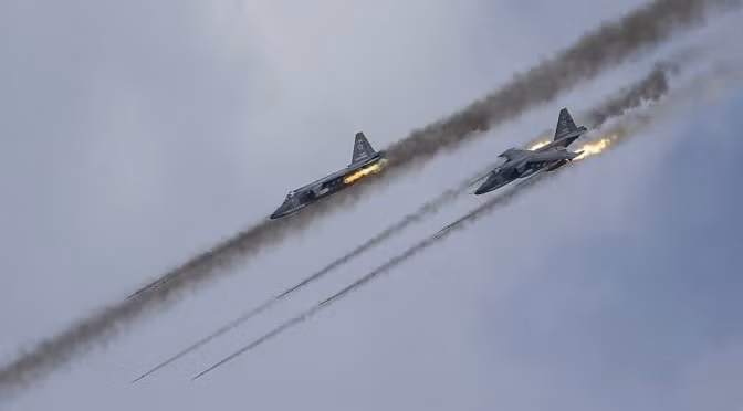 Máy bay Nga không kích trợ chiến quân chính phủ Syria.