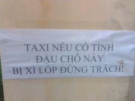 Cảnh báo cho những xe không thực hiện đúng.
