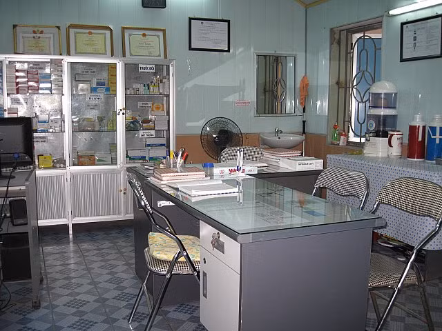 Ngoài ra, trang thiết bị cho y tế tại trường cũng được trang bị hiện đại.