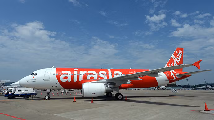 Máy bay Airbus A320 Air Asia (ảnh RT) Máy bay Airbus A320 Air Asia (ảnh RT)