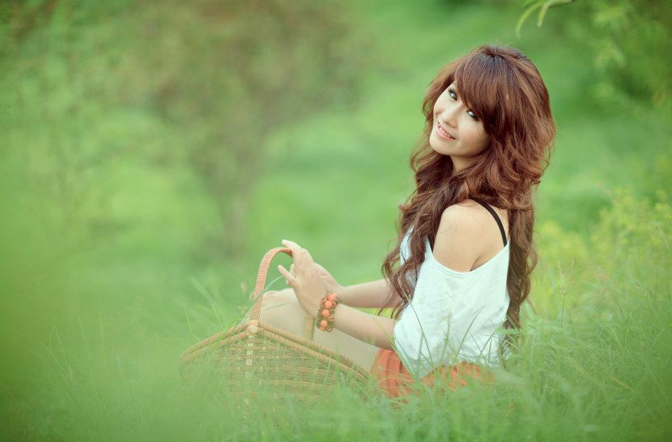 Dung chia sẻ em có thể thể hiện mình trước ống kính, đặc biệt cô nàng còn tỏ ra khá chuyên nghiệp khi sải bước trên sàn Catwalk