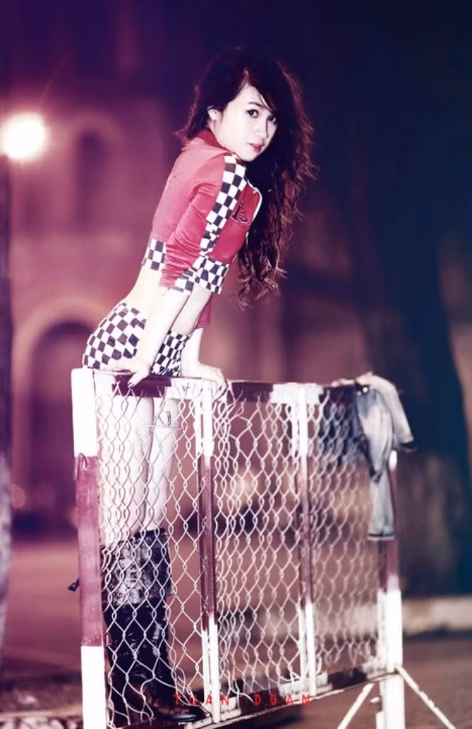 Hot girl Sài thành Na Pang cực 'ngầu' bên mô tô phân khối lớn ảnh 9 Hot girl Sài thành Na Pang cực 'ngầu' bên mô tô phân khối lớn ảnh 9