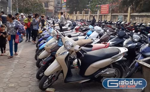 Lãnh đạo Hà Nội quyết tâm lập lại trật tự vỉa hè. Ảnh: Trần Việt/ Giaoduc.net.vn