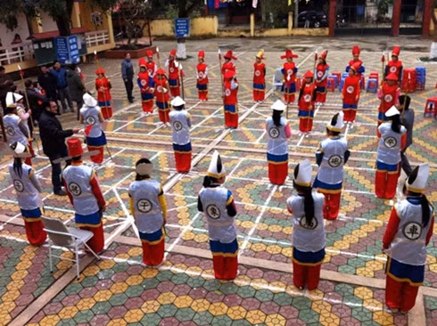 Chuyện Chó mà có khác chi chuyện Người ảnh 2 Chuyện Chó mà có khác chi chuyện Người ảnh 2