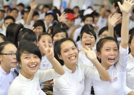 Thầy Nguyễn Trọng Bình cho rằng 6 phẩm chất trong dự thảo chương trình giáo dục phổ thông tổng thể có thể rút ngắn thành 3 phẩm chất. (Ảnh minh họa: Báo Phú Thọ) Thầy Nguyễn Trọng Bình cho rằng 6 phẩm chất trong dự thảo chương trình giáo dục phổ thông tổng thể có thể rút ngắn thành 3 phẩm chất. (Ảnh minh họa: Báo Phú Thọ)