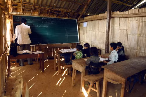 Dạy tích hợp theo sách mới: 1 sách 3 thầy hay 1 thầy 3 môn? ảnh 4