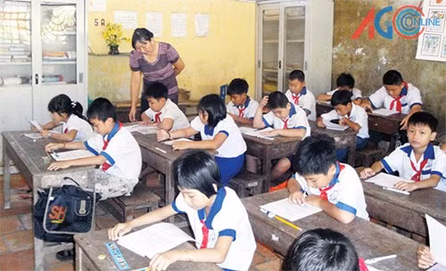 Giáo sư Nguyễn Lân Dũng: Đổi mới giáo dục - Xin ghi nhớ lời căn dặn của Bác Tô ảnh 3