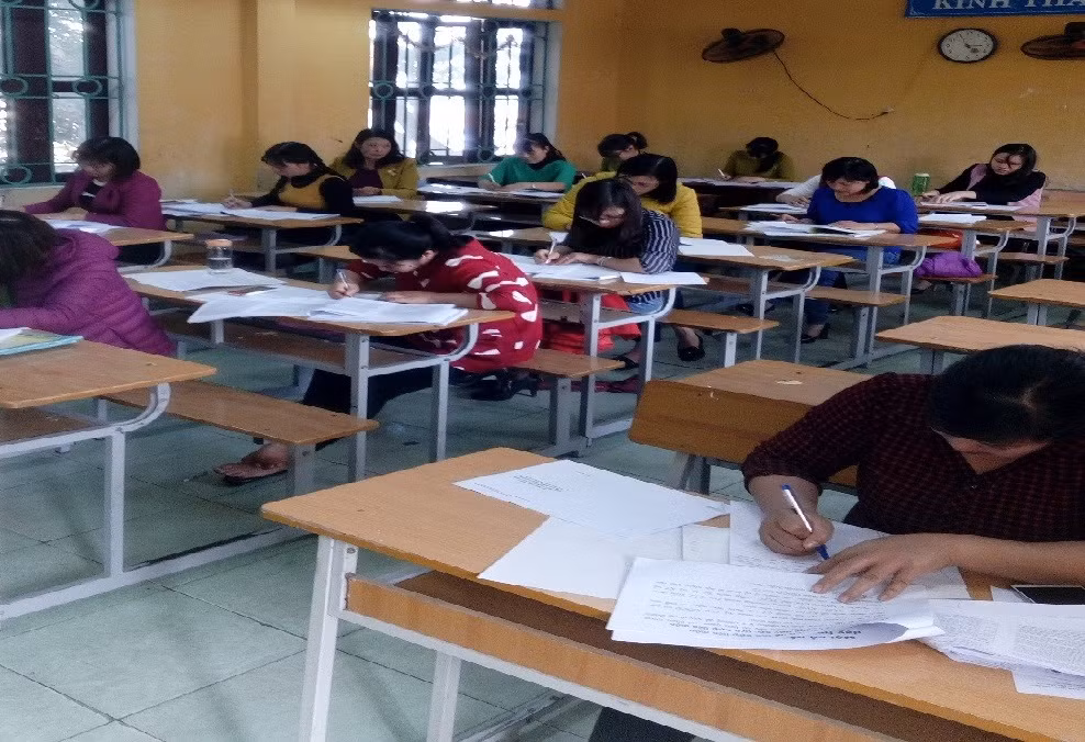 900 ngàn giáo viên phổ thông, ai theo được chương trình mới? ảnh 3 900 ngàn giáo viên phổ thông, ai theo được chương trình mới? ảnh 3