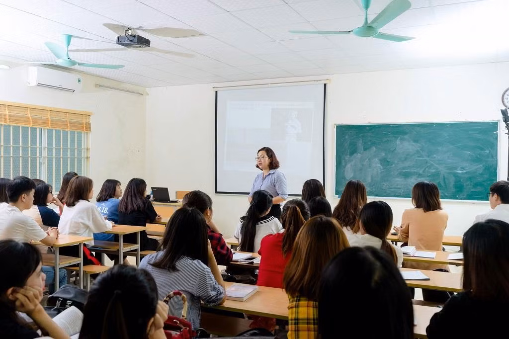 Trường Đại học Hòa Bình có nhiều chính sách hỗ trợ dành cho sinh viên. (Ảnh: Trường Đại học Hòa Bình) Trường Đại học Hòa Bình có nhiều chính sách hỗ trợ dành cho sinh viên. (Ảnh: Trường Đại học Hòa Bình)