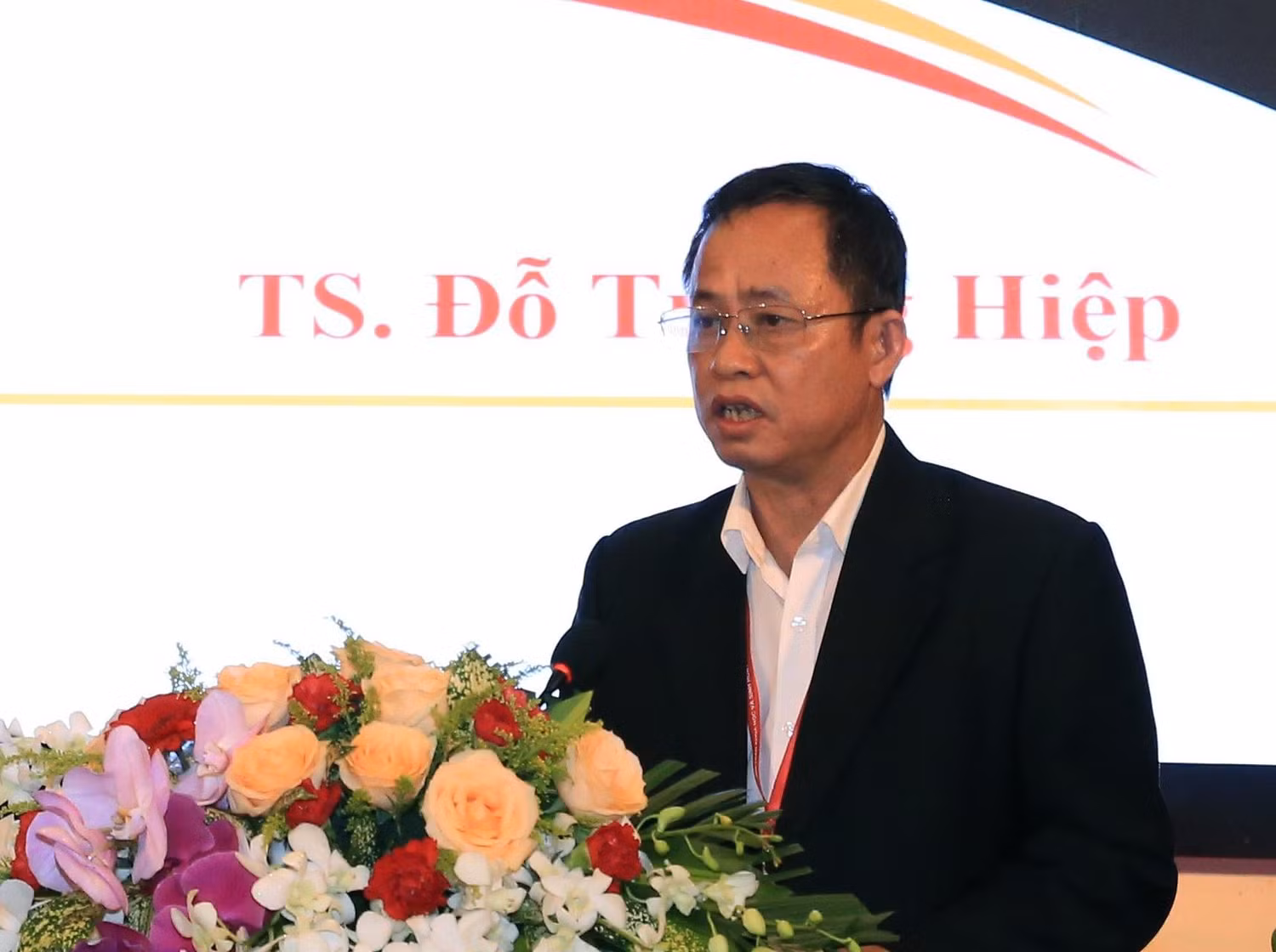 Ông Đỗ Tường Hiệp - Phó Giám đốc Sở Giáo dục và Đào tạo Đắk Lắk. (Ảnh:Báo Đắk Lắk) Ông Đỗ Tường Hiệp - Phó Giám đốc Sở Giáo dục và Đào tạo Đắk Lắk. (Ảnh:Báo Đắk Lắk)