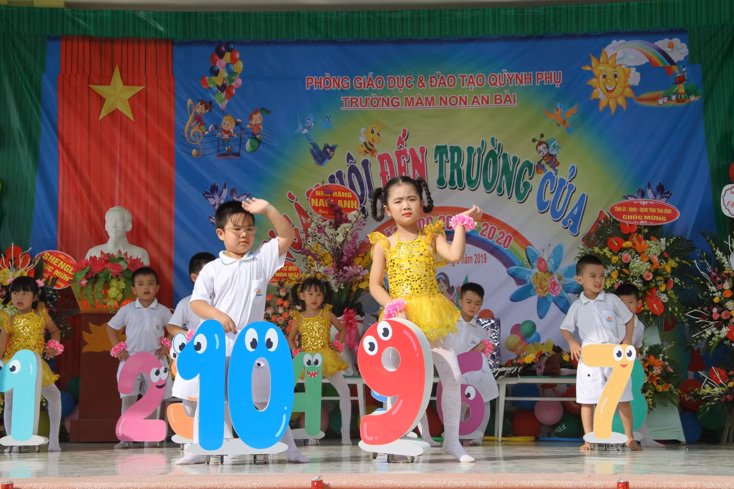 Học sinh tỉnh Thái Bình tựu trường vào ngày 28/8/2023 (Ảnh: LT)