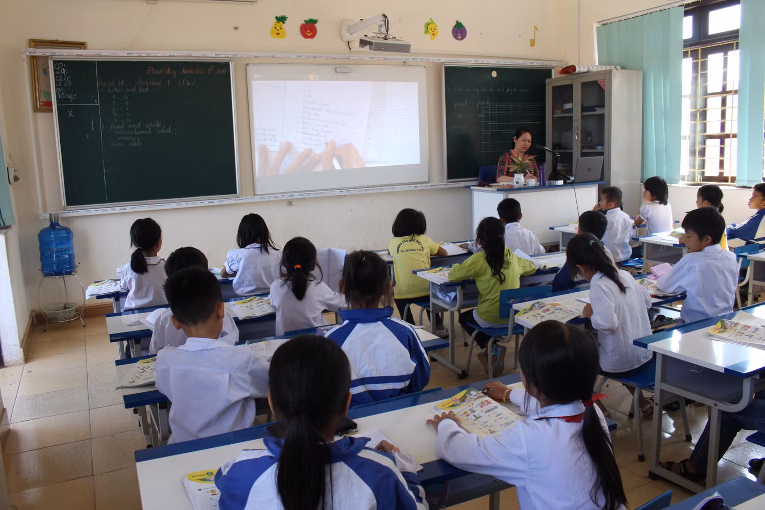 109 giáo viên hợp đồng từ năm 2015 trở về trước tại Quảng Ninh đủ điều kiện sẽ tham gia xét tuyển đặc cách viên chức (Ảnh: CTV) 109 giáo viên hợp đồng từ năm 2015 trở về trước tại Quảng Ninh đủ điều kiện sẽ tham gia xét tuyển đặc cách viên chức (Ảnh: CTV)