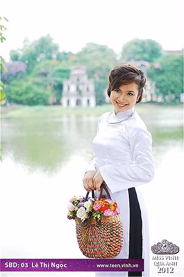 Lê Thị Ngọc. >>Những nữ sinh đẹp nhất thành Vinh (P1) >>Hoa khôi các trường Đại học, Cao đẳng