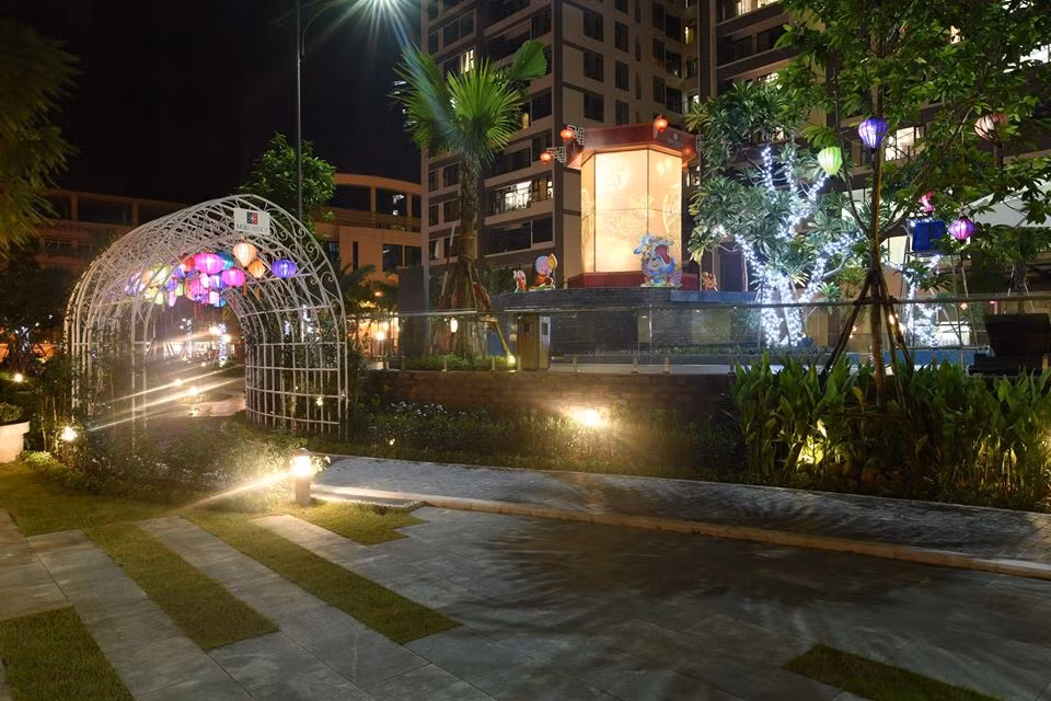 Khu vườn Imperia Garden về đêm đẹp lung linh.