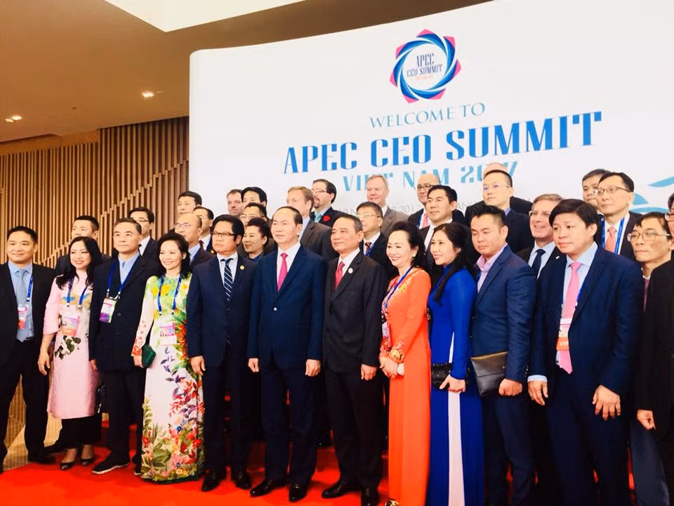 Chủ tịch nước Trần Đại Quang cùng các đại biểu tham dự APEC CEO Summit. Ảnh: VGP/Anh Minh