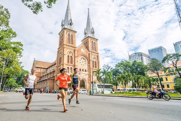 Chỉ còn ít ngày nữa, giải Marathon Quốc tế Thành phố Hồ Chí Minh Techcombank 2017 sẽ chính thức diễn ra trên những cung đường đẹp nhất của thành phố.