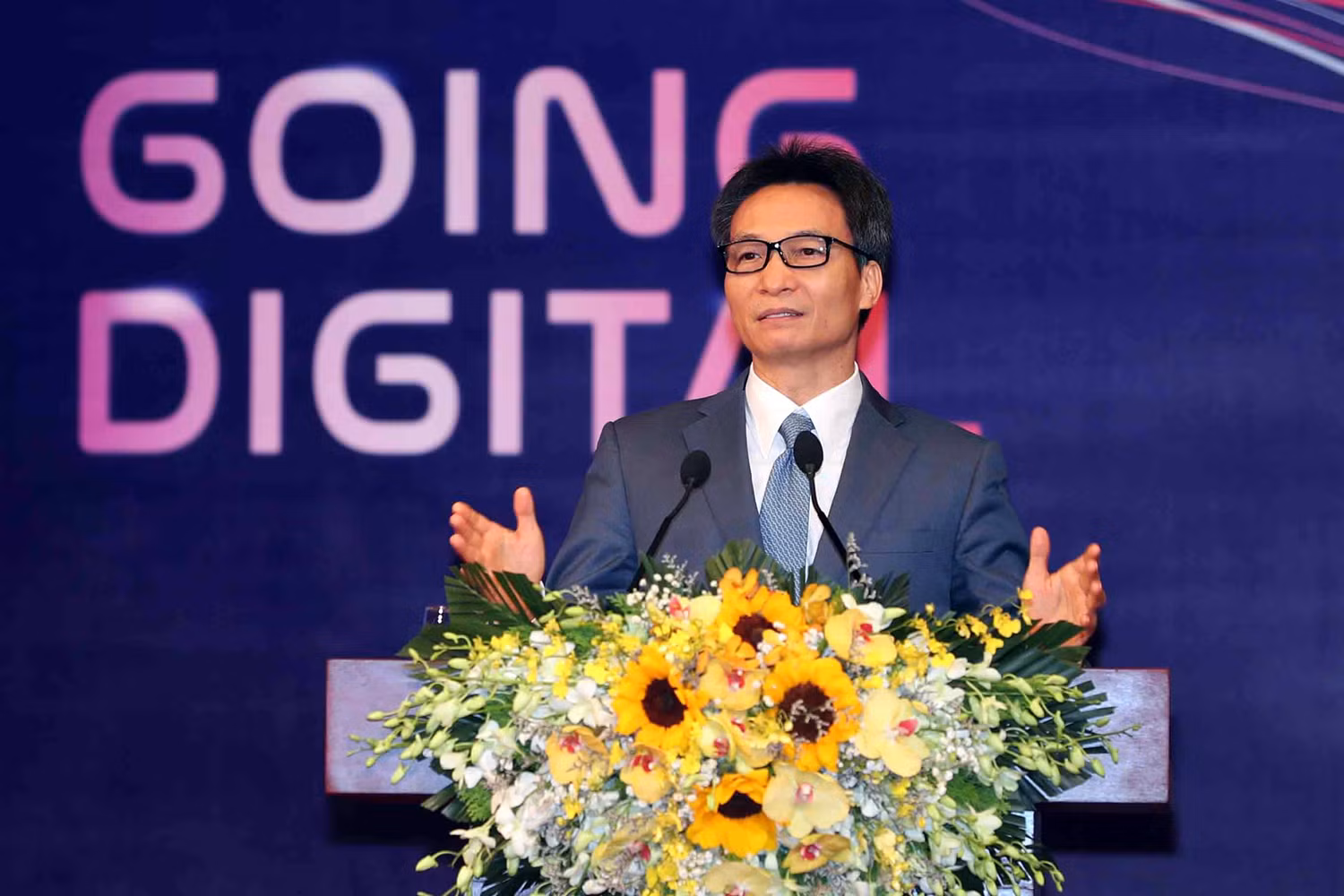 Phó Thủ tướng Vũ Đức Đam phát biểu tại diễn đàn. ảnh: chinhphu.vn Phó Thủ tướng Vũ Đức Đam phát biểu tại diễn đàn. ảnh: chinhphu.vn