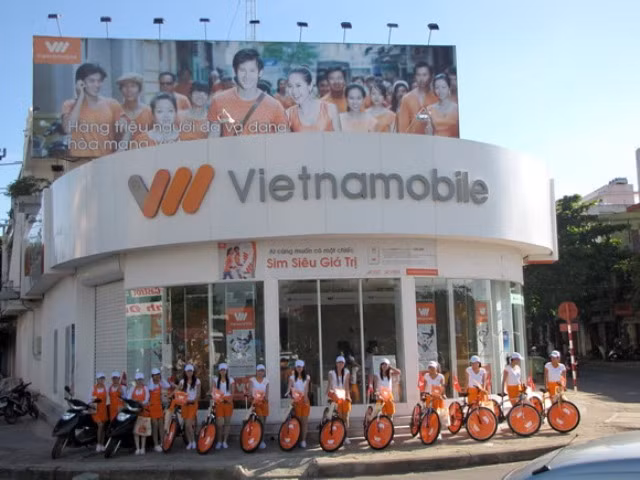 Vietnamobile bị “tố”: Khủng bố, giăng bẫy? (ảnh Thể thao Văn hóa) Vietnamobile bị “tố”: Khủng bố, giăng bẫy? (ảnh Thể thao Văn hóa)