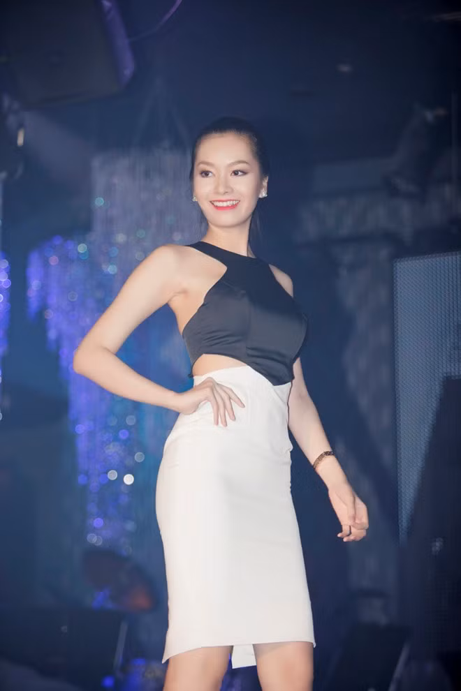 Người mẫu Anh Thư