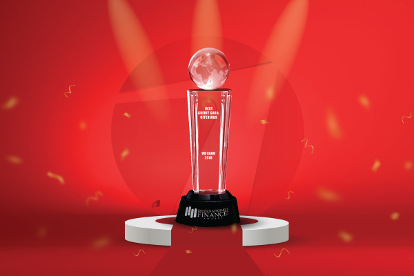 Maritime Bank nhận giải thưởng Thẻ tín dụng có ưu đãi tốt nhất cho khách hàng năm 2018. Maritime Bank nhận giải thưởng Thẻ tín dụng có ưu đãi tốt nhất cho khách hàng năm 2018.