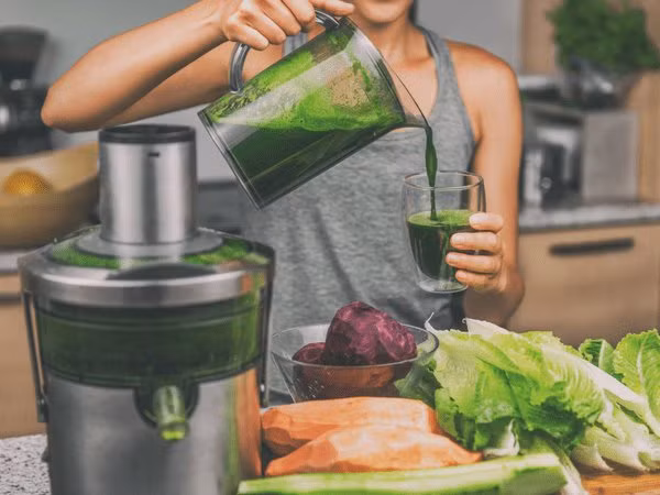 4 bí quyết nước ép xanh để giảm cân