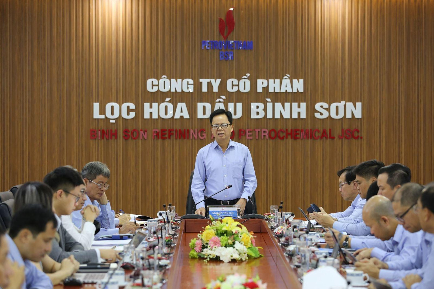 Chủ tịch Hội đồng quản trị Công ty cổ phần Lọc hóa dầu Bình Sơn Nguyễn Văn Hội phát biểu tại hội thảo. Ảnh: BSR Chủ tịch Hội đồng quản trị Công ty cổ phần Lọc hóa dầu Bình Sơn Nguyễn Văn Hội phát biểu tại hội thảo. Ảnh: BSR