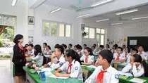 Muốn tăng lương, đơn giản lắm, cứ giảm người, tăng chất việc là được
