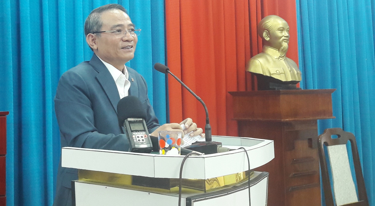 Bí thư Thành ủy Đà Nẵng có kết quả xét nghiệm âm tính với Covid-19. Ảnh: TT