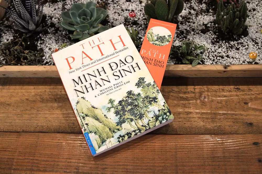 Cuốn sách "Minh Đạo Nhân Sinh".