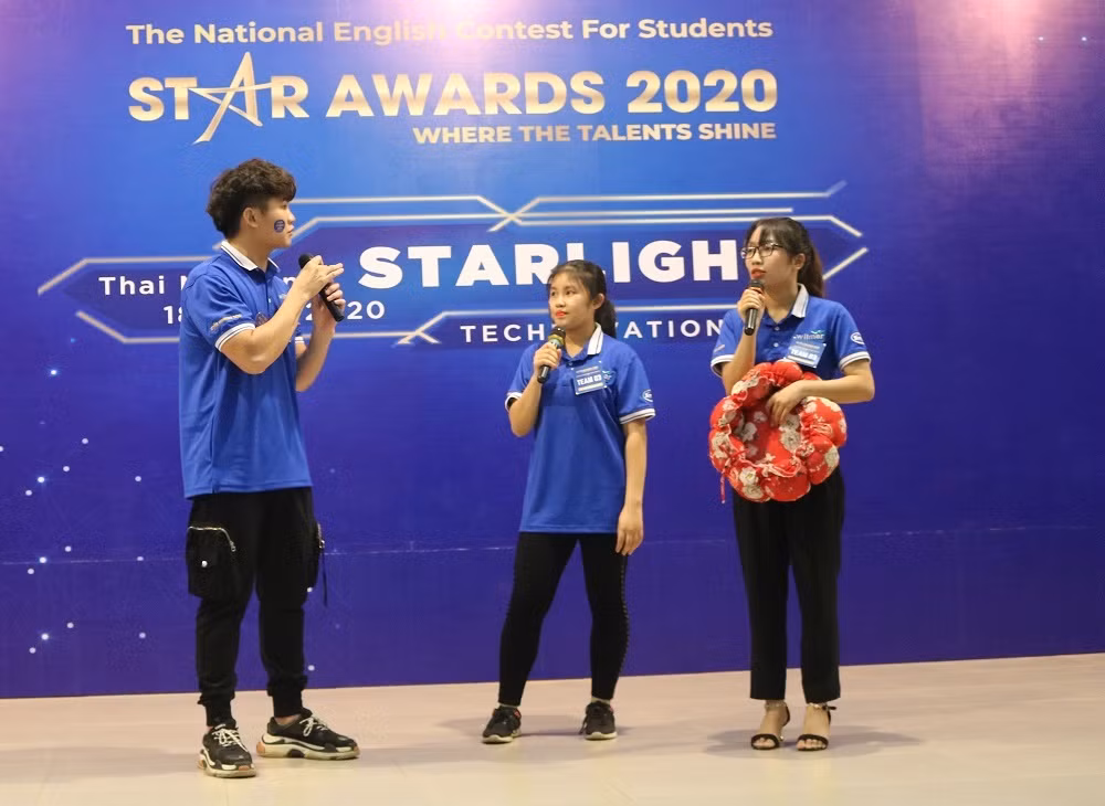 Ngày 18/7, tại Trung tâm Học liệu và Công nghệ Thông tin Đại học Thái Nguyên đã diễn ra chung kết cụm cuộc thi “Tiếng Anh trong sinh viên – Star Awards 2020”.