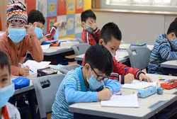 Có nên cho học sinh nghỉ học thêm 1 tuần để phòng, chống virus Corona? ảnh 2 Có nên cho học sinh nghỉ học thêm 1 tuần để phòng, chống virus Corona? ảnh 2