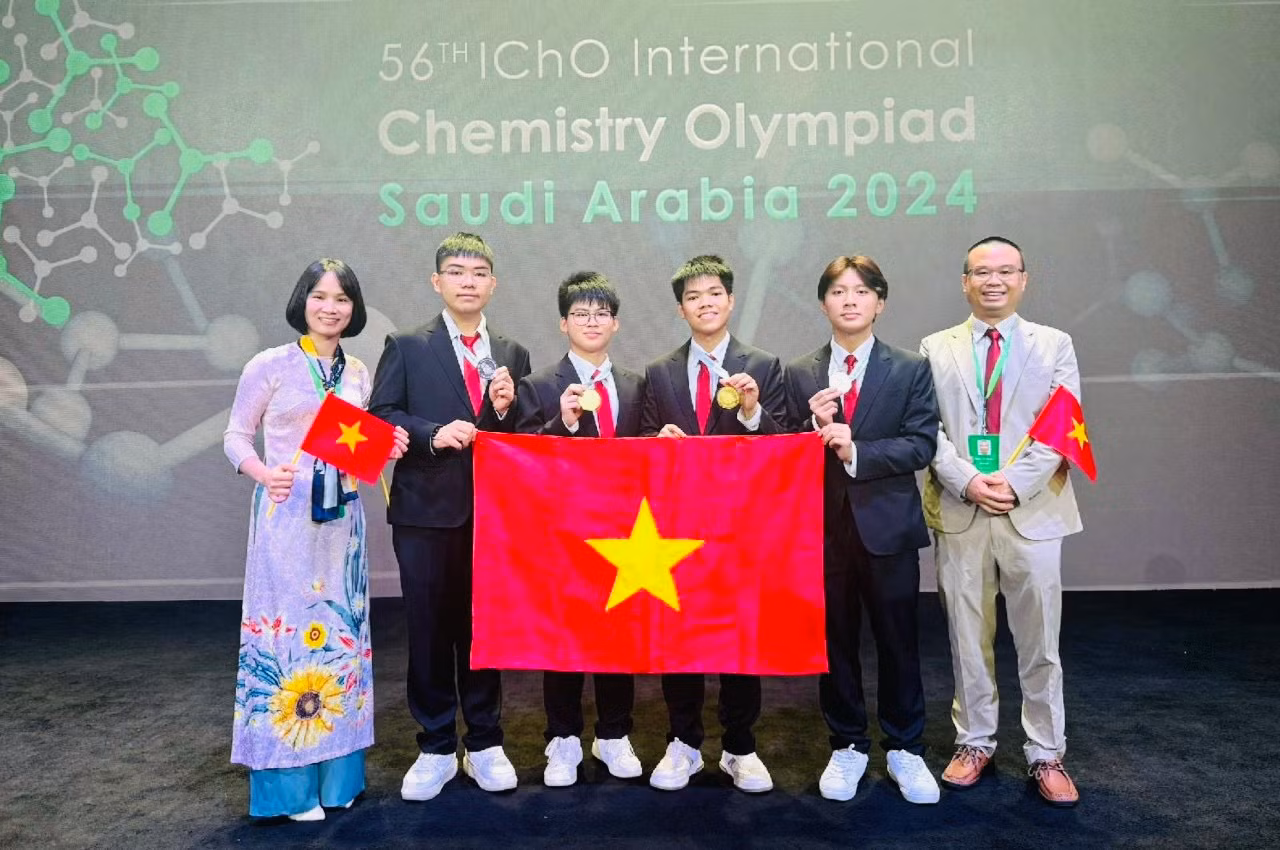 Đội tuyển quốc gia Việt Nam tham dự Olymipc Hoá học quốc tế 2024.jpg