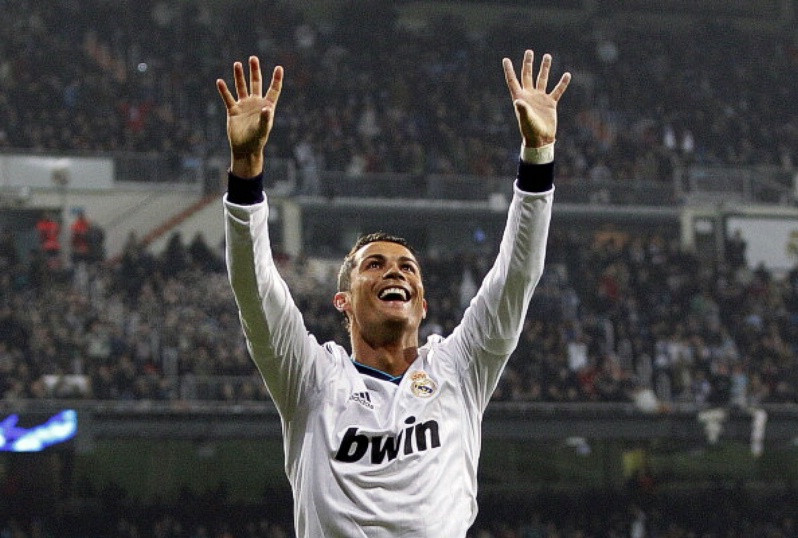 Xem trận đấu Real Madrid – Celta Vigo, tôi cảm thấy rằng Real Madrid sẽ luôn chơi thứ bóng đá tốt nhất mà họ có thể mang tới cho khán giả, nếu như trong tay họ có Cristiano Ronaldo và Iker Casillas, và nếu cả 2 người thi đấu ở phong độ tốt nhất của mình.