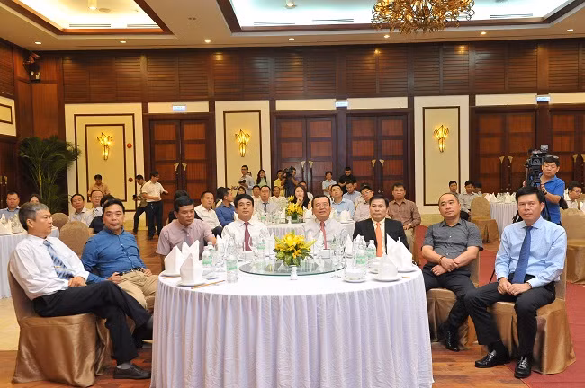 Các khách mời, đại biểu tại Lễ ký kết - ảnh nguồn Vietcombank Các khách mời, đại biểu tại Lễ ký kết - ảnh nguồn Vietcombank