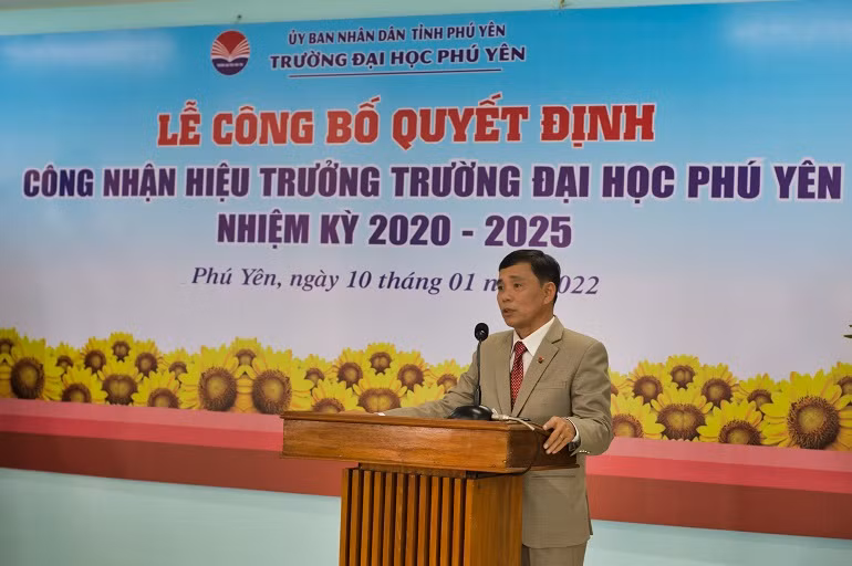thay-Lang.jpg