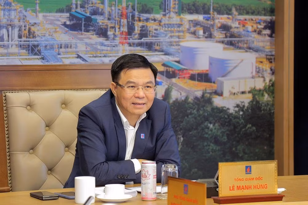 Ông Lê Mạnh Hùng - Tổng giám đốc Tập đoàn Dầu khí Việt Nam (Petrovietnam) chủ trì hội thảo