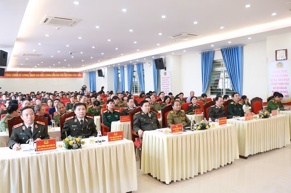 Học viện Chính trị Công an Nhân dân long trọng tổ chức Lễ khai giảng năm học 2020-2021.