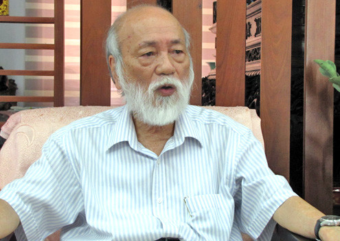 PGS.Văn Như Cương bàn chuyện học sinh 