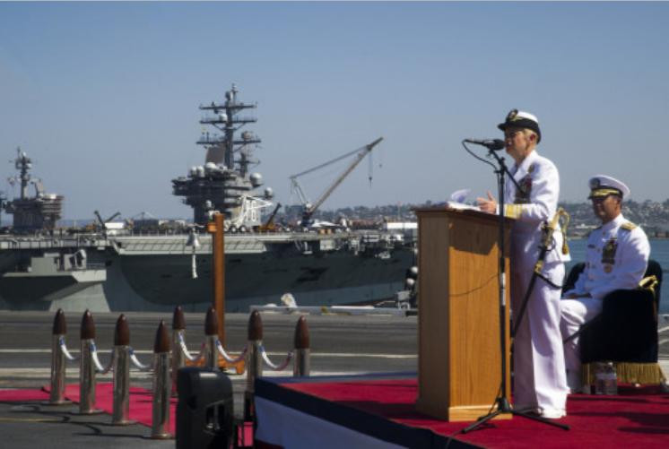 Tàu sân bay USS Ronald Reagan và tàu sân bay USS George Washington, Hải quân Mỹ bàn giao nhiệm vụ hoạt động ở châu Á-Thái Bình Dương Tàu sân bay USS Ronald Reagan và tàu sân bay USS George Washington, Hải quân Mỹ bàn giao nhiệm vụ hoạt động ở châu Á-Thái Bình Dương