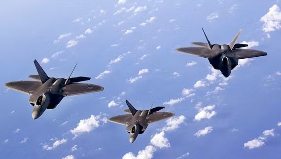 Máy bay chiến đấu tàng hình F-22 Mỹ Máy bay chiến đấu tàng hình F-22 Mỹ