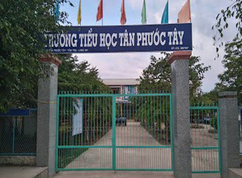 Huyện Tân Trụ vừa có quyết định điều chuyển Hiệu trưởng, 4 giáo viên Trường Tân Phước Tây (ảnh: sites.google.com) Huyện Tân Trụ vừa có quyết định điều chuyển Hiệu trưởng, 4 giáo viên Trường Tân Phước Tây (ảnh: sites.google.com)