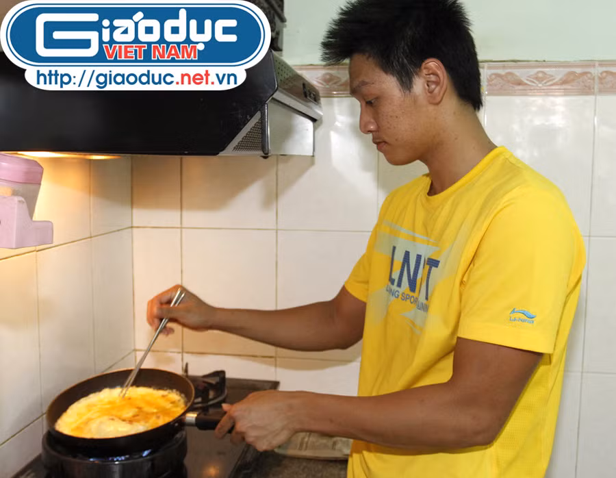 … Và trứng rán.