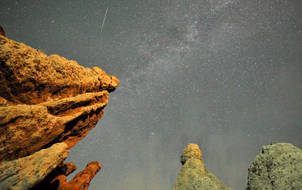 Mưa sao băng Perseid tại Kuklici, Macedonia, Mỹ.
