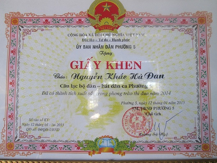 Một trong những thành tích của Hà Đan được địa phương ghi nhận (Ảnh: tác giả cung cấp). Một trong những thành tích của Hà Đan được địa phương ghi nhận (Ảnh: tác giả cung cấp).
