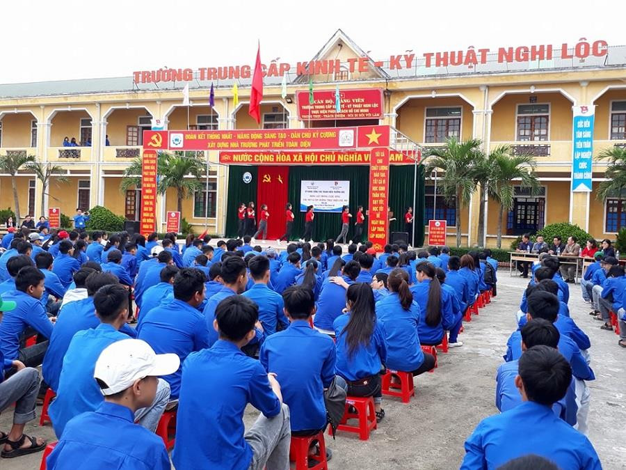 Trường trung cấp Kinh tế - Kỹ thuật Nghi Lộc (Ảnh minh họa: tinhdoannghean.vn). Trường trung cấp Kinh tế - Kỹ thuật Nghi Lộc (Ảnh minh họa: tinhdoannghean.vn).