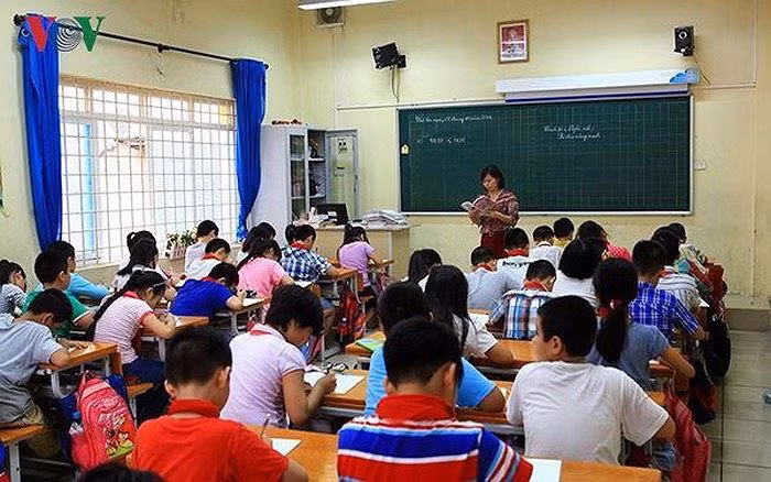 Việc chuyển xếp hạng theo chùm Thông tư đang nhận được nhiều thắc mắc của giáo viên (Ảnh minh họa: vov.vn). Việc chuyển xếp hạng theo chùm Thông tư đang nhận được nhiều thắc mắc của giáo viên (Ảnh minh họa: vov.vn).
