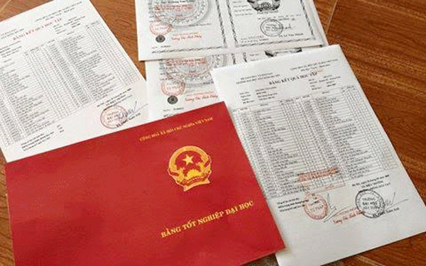 Bằng thật đáng sợ như bằng giả nếu người ta không cần học thật nhưng vẫn có bằng thật. Ảnh minh họa: VP