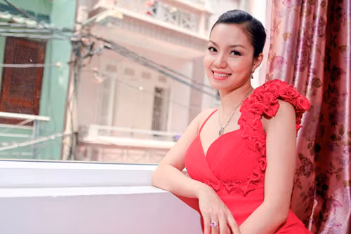 Ca sỹ Ngọc Anh